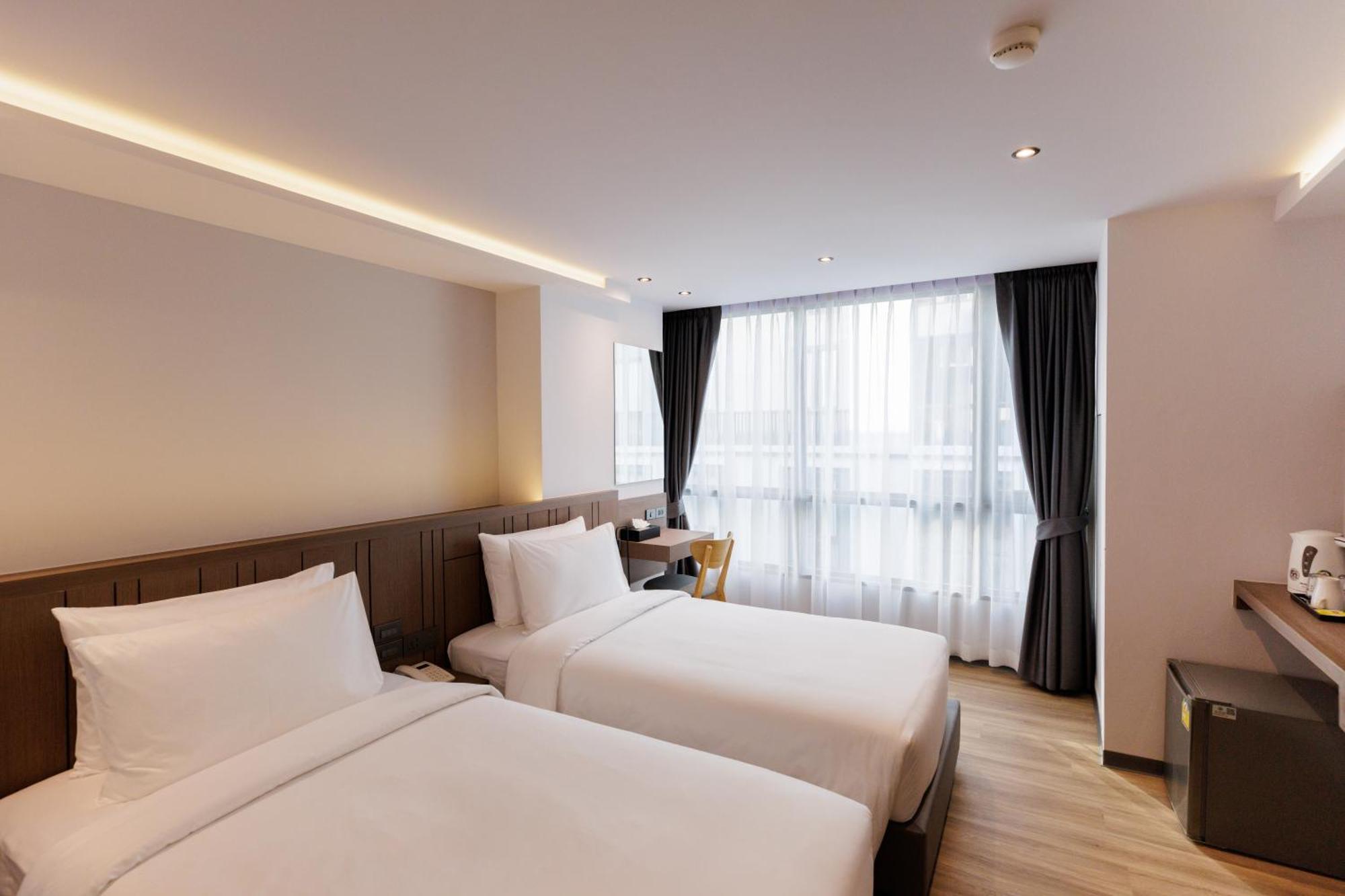 Pure Eleven Hotel Bangkok Makkasan Экстерьер фото